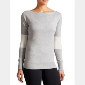 Athleta Rally Pullover Gray White Colorblock Casual Sporty Sweater Small